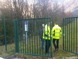 Čiščenje nanosa naplavin in plavja pod brežino na območju vodnega zajetja Iverje 2